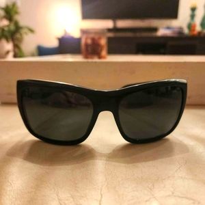 Prada, classic black sunglasses